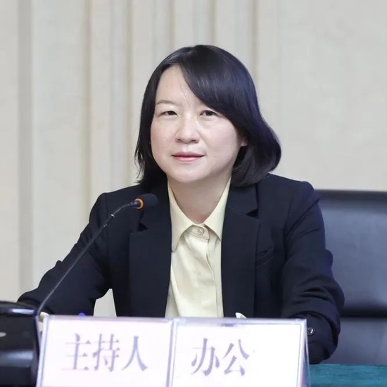 央行营业管理部：2022年北京地区非金融企业累计发行绿色债券超1900亿元，发行量居全国首位