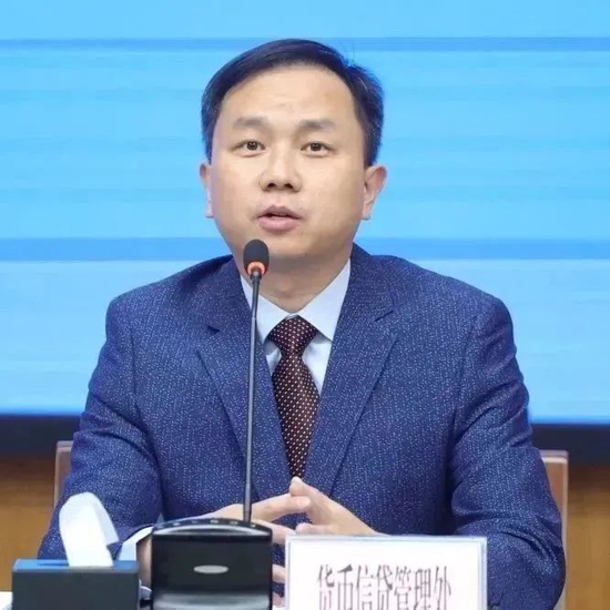 央行营业管理部：2022年北京地区非金融企业累计发行绿色债券超1900亿元，发行量居全国首位